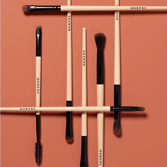 MORPHE EARTH TO BABE 7-PIECE BAMBOO EYE BRUSH SET - Picture 8 of 9